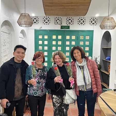 Hue Sweethouse 1 Homestay Buitenkant foto